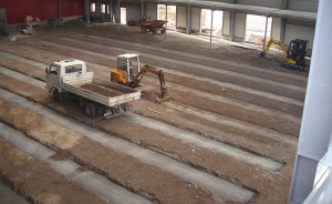 Neubau einer Logistikhalle mit Überdachung Verladehof in Ortrand - HGB Hallen- und Gewerbebau Dresden GmbH