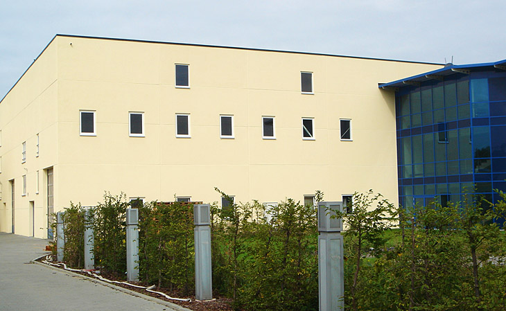 Neubau einer Montagehalle und Lagerhalle in Radeberg - HGB Hallen- und Gewerbebau Dresden GmbH