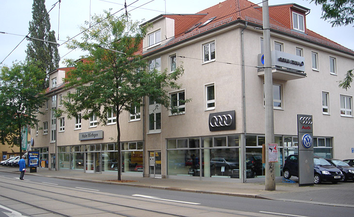 Neubau Autohaus in Dresden - Stahltragkonstruktion, Hebel-Fassadenplatten, Warmdach - HGB Hallen- und Gewerbebau Dresden GmbH