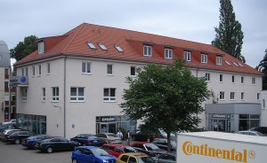 Neubau Autohaus in Dresden - Stahltragkonstruktion, Hebel-Fassadenplatten, Warmdach - HGB Hallen- und Gewerbebau Dresden GmbH