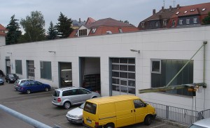 Neubau Autohaus in Dresden - Stahltragkonstruktion, Hebel-Fassadenplatten, Warmdach - HGB Hallen- und Gewerbebau Dresden GmbH